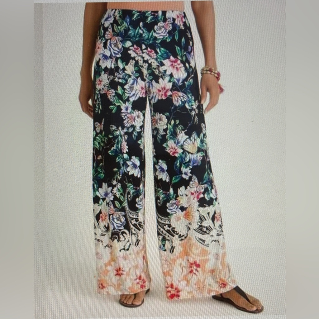 Chicoâs Nwt Floral Print Wide Leg Pants 8/10